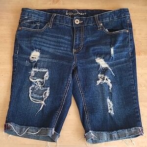 💙Ariya jean shorts